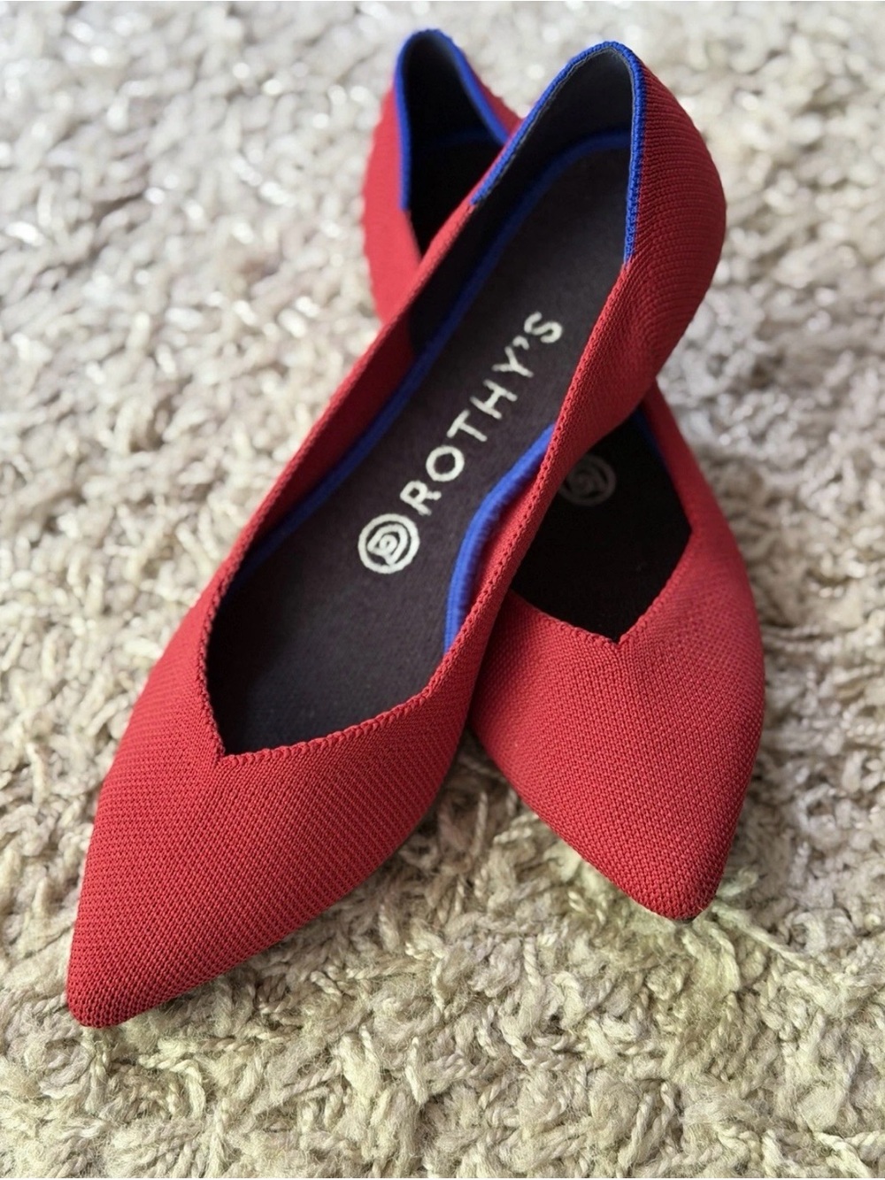 Rothy's Red Pointed Knit Flats size 8 NEW